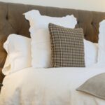 Як правильно писати: підносся чи підносься